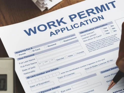 Work permits re-issuance procedure (2025 update): Key requirements 