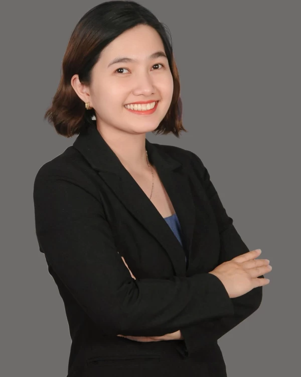 Phuong Bui _ Jenny